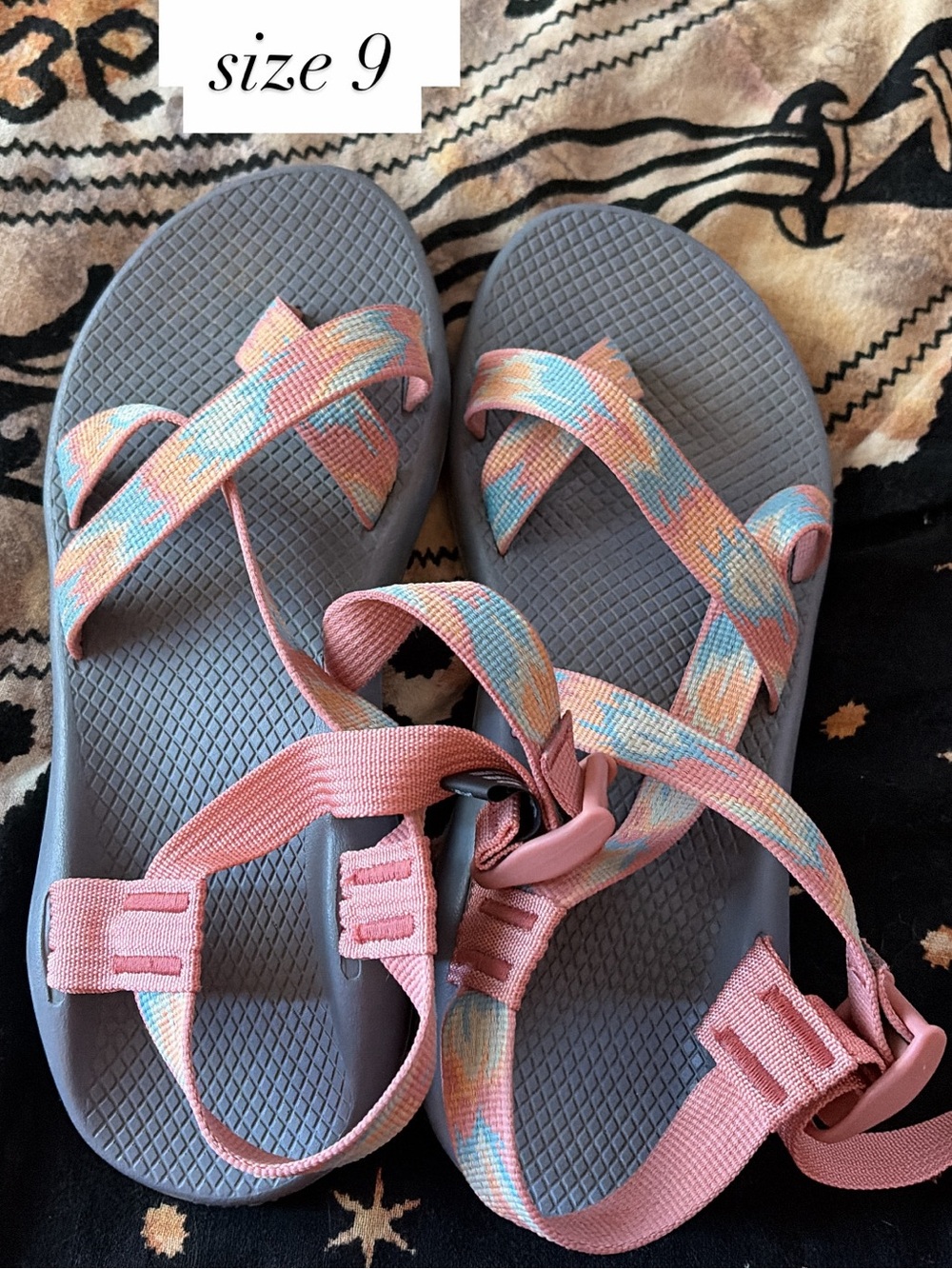 Chacos Classic Z2 Size 9 (Brand New)